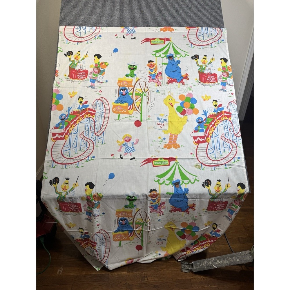 Sesame Street‎ Vintage Cotton Flat Sheet Multicolor Cartoon Carnival Theme twin